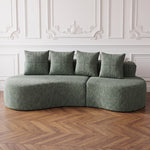 Canapé Courbe Éloane Bouclette Vert Sauge | Design Sculptural 240 cm | 4 Coussins Inclus